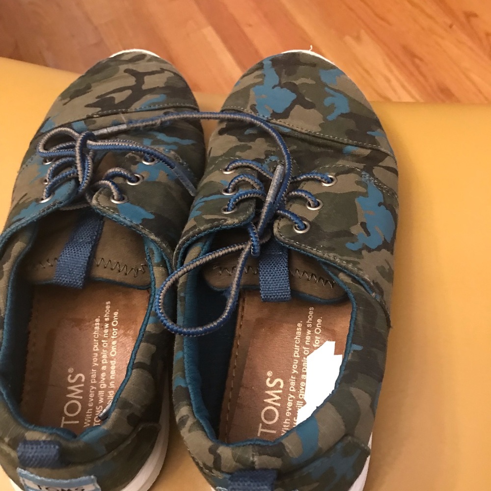 Boys sneaker